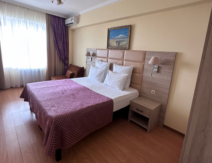 Стандарт 2-местный 1-комнатный без балкона корпус &quot;Б&quot; - ЛОК «Горный Воздух» Лоо