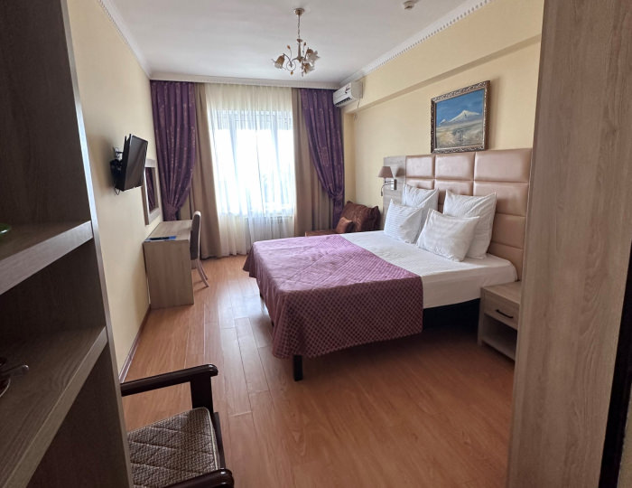 Стандарт 2-местный 1-комнатный без балкона корпус &quot;Б&quot; - ЛОК «Горный Воздух» Лоо