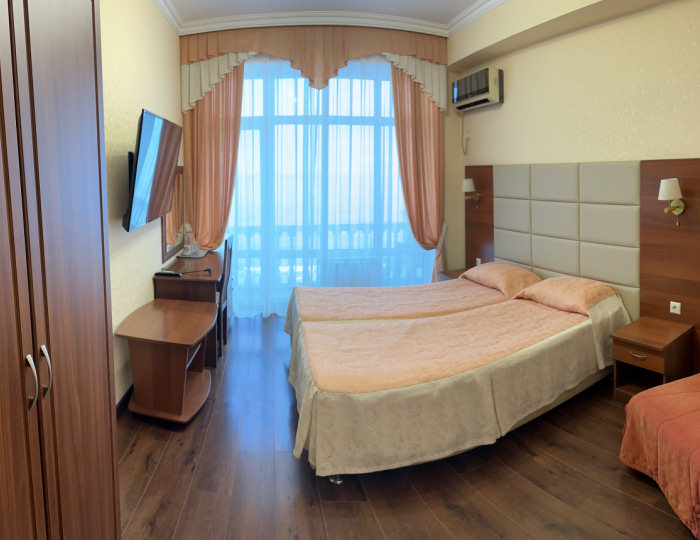 Стандарт 2-местный 1-комнатный с балконом с видом на море корпус &quot;Г&quot; - ЛОК «Горный Воздух» Лоо