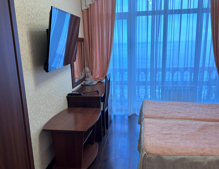 Стандарт 2-местный 1-комнатный с балконом с видом на море корпус &quot;Г&quot; - ЛОК «Горный Воздух» Лоо