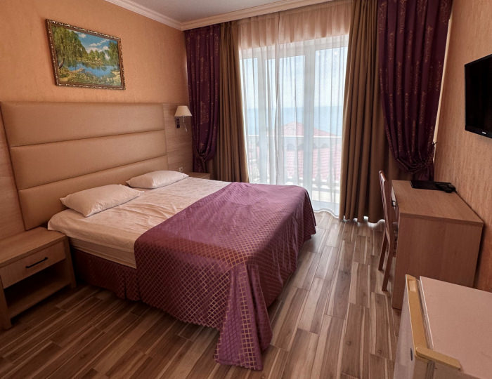 Стандарт 2-местный 1-комнатный с балконом (вид на морскую сторону) корпус &quot;В&quot; - ЛОК «Горный Воздух» Лоо