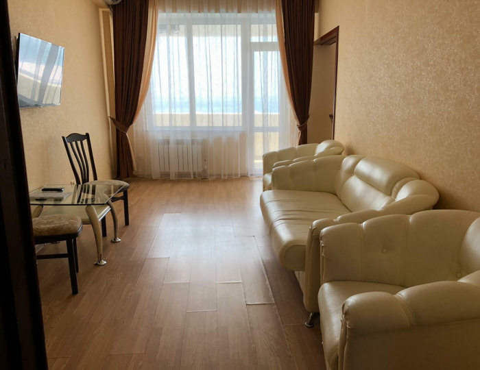 Люкс 2-местный 2-комнатный с джакузи корпус Б с/б - ЛОК «Горный Воздух» Лоо