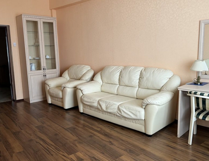 Люкс 2-местный 2-комнатный с ванной без балкона - ЛОК «Горный Воздух» Лоо